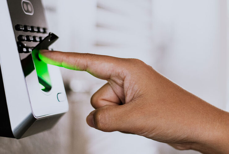 Uso de cerraduras electrónicas Smart Access para planteles universitarios